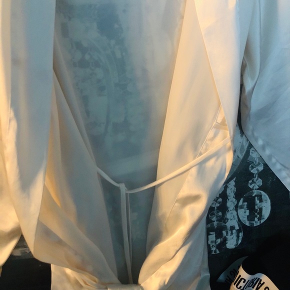 VICTORIA SECRET ROBE - Picture 5 of 6